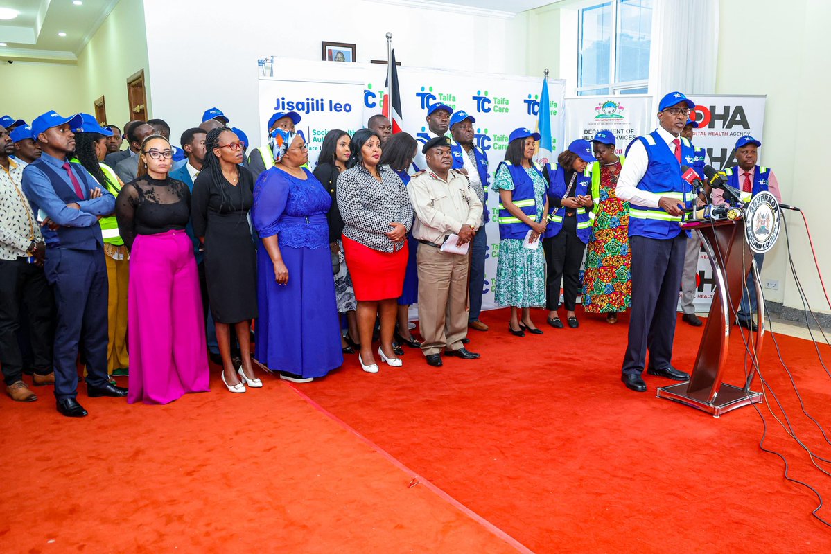 HonAdenDuale's tweet image. As part of our nationwide push to strengthen Kenya's public health system, I visited Nakuru County to launch its digital health system, a major leap toward digitizing healthcare and empowering Kenyans with ownership of their health data.
We delivered 1,140 devices to support the…