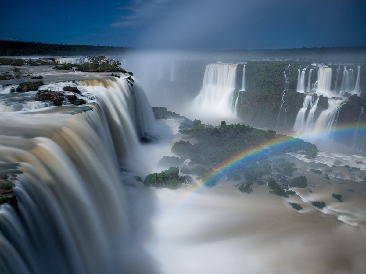 BlueMarblePriv's tweet photo. Have you ever seen a rainbow at night? At Belmond Hotel das Cataratas, nestled inside Brazil’s Iguazu National Park, you can witness a magical rainbow at night—best seen under the light of a full moon.
#MoonbowMagic #BelmondMoments #IguazuFalls #BucketListTravel #NaturalWonders https://t.co/r2w6Doy2d3