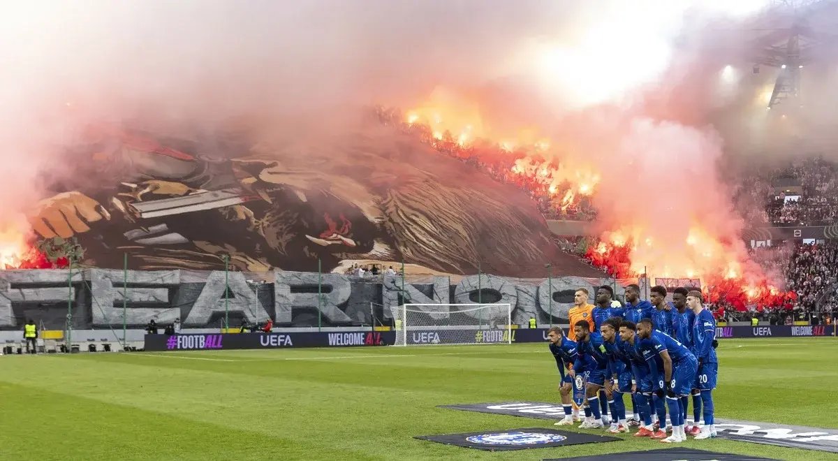 🗣️ Marc Cucurella zapytany o polskich ultras:

"Są szaleni. Oprawa była bardzo dobra, mieli race i inne rzeczy. Są bardzo dobrzy."

[<a href="/JijantesFC/">Jijantes FC</a>]