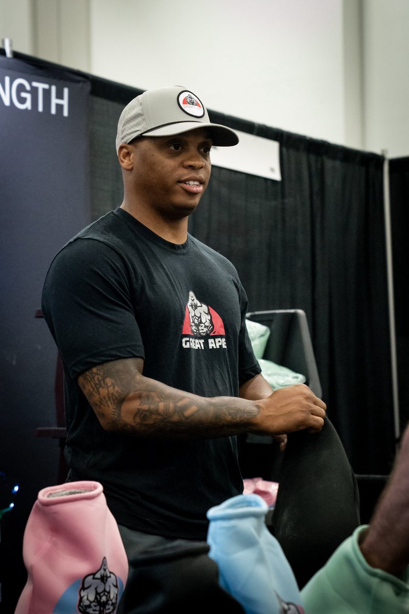 greatapegrips's tweet image. Home Gym Con was one for the books!
Grateful for the chance to share what we’ve built and connect with some incredible people.
If you stopped by the booth, THANK YOU. 🙏
Already looking forward to 2026 💪🦍
FORGE GREATNESS
#greatapegrips
#forgegreatness