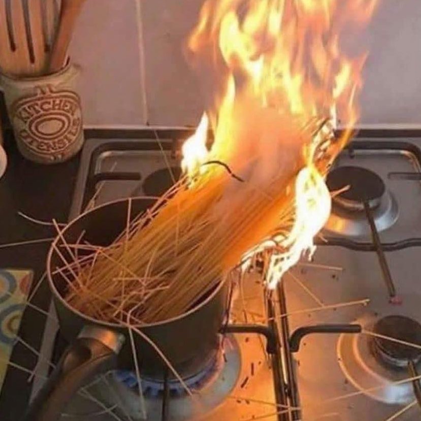 ContextBug's tweet image. Finalmente chegou a melhor hora do dia, vamos preparar o almoço