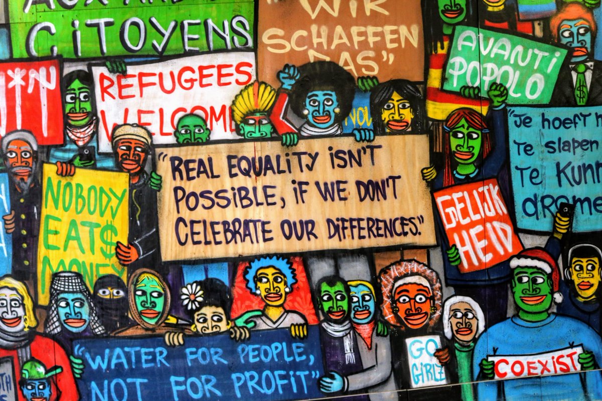 Immigration or emigration?
Immigration or migration?
Asylum seekers or refugees?

Here's your beginner’s guide to immigration: conversationalist.org/2022/03/10/a-b…