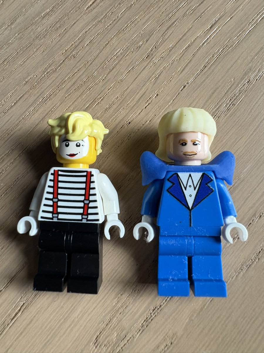 J1983ST's tweet image. The Joost Lego men are expanding