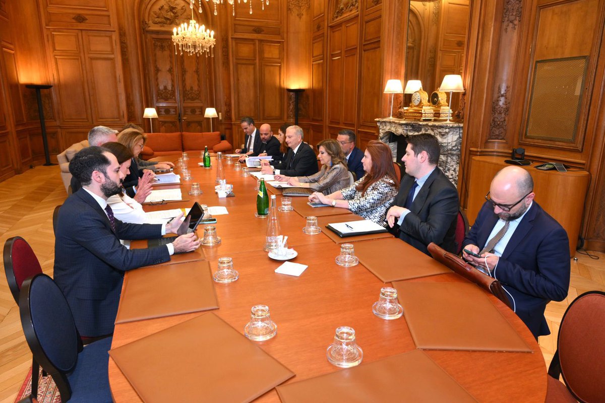 Maria Elisabetta Alberti Casellati (@min_casellati) on Twitter photo A Parigi ho incontrato <a href="/MathiasCormann/">Mathias Cormann</a>, Segretario Generale dell’ OCSE, per confermare il pieno sostegno dell’Italia al ruolo strategico dell’Organizzazione.
Abbiamo parlato delle riforme che stiamo portando avanti per rendere le nostre leggi più semplici, chiare ed efficaci: A Parigi ho incontrato <a href="/MathiasCormann/">Mathias Cormann</a>, Segretario Generale dell’ OCSE, per confermare il pieno sostegno dell’Italia al ruolo strategico dell’Organizzazione.
Abbiamo parlato delle riforme che stiamo portando avanti per rendere le nostre leggi più semplici, chiare ed efficaci: