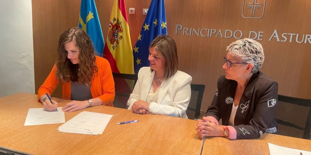 🧠 Hoy rubricamos un pacto histórico por la salud mental. El colectivo médico comprometido a sumar desde el conocimiento y la ética en un área fundamental para el bienestar de los asturianos. 📸 <a href="/ElisaSeijo/">Elisa S.</a>, @GimenaLLamedo, Concepción Saavedra #SaludMentalAsturias #ICOMAST