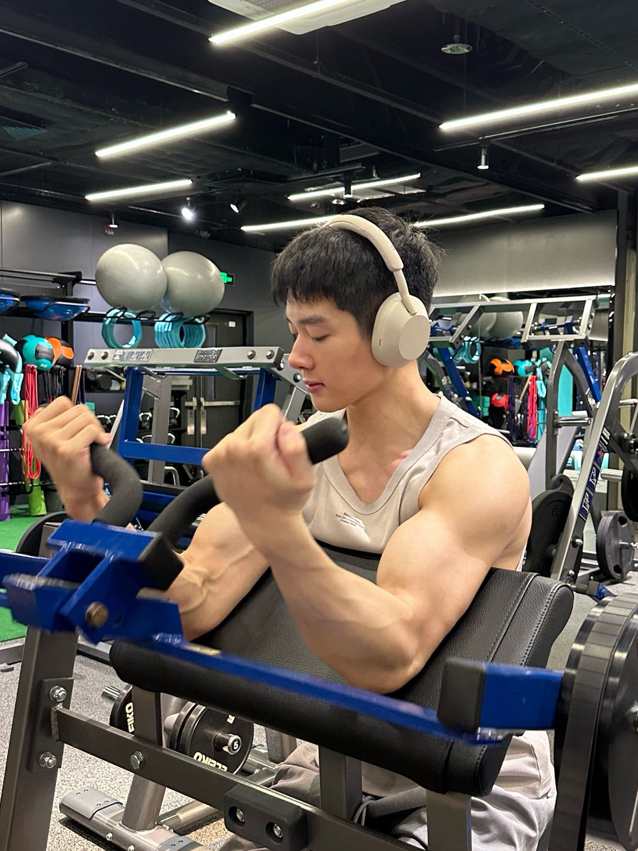 Isaacgoodboy's tweet photo. Gym👦 https://t.co/YC1TfsVvxj