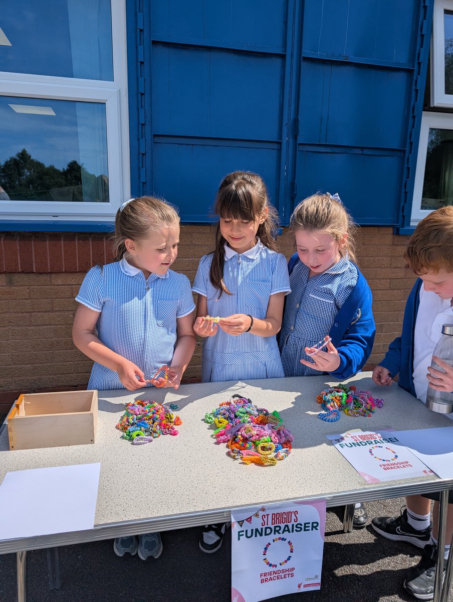 LFCFoundation's tweet image. St. Brigid's #PLPrimaryStars hosted a fundraising event as their social action project, to raise money to create a sensory space in their school β€οΈ
The cost of an entry was a foodbank donation, increasing local donations and raising Β£1.2k for their cause π
@PLCommunities