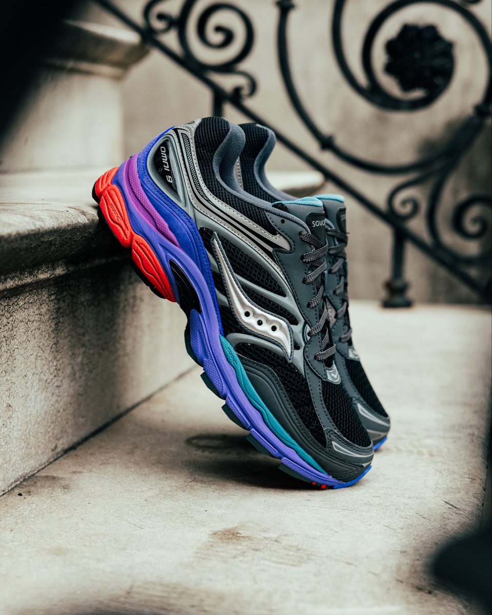 ashowzwears_'s tweet image. THE SAUCONY PROGRID OMNI 9 GALAXY
Size - | 40- 45
Price - N72,000
Order link: wa.me/+2349068187970