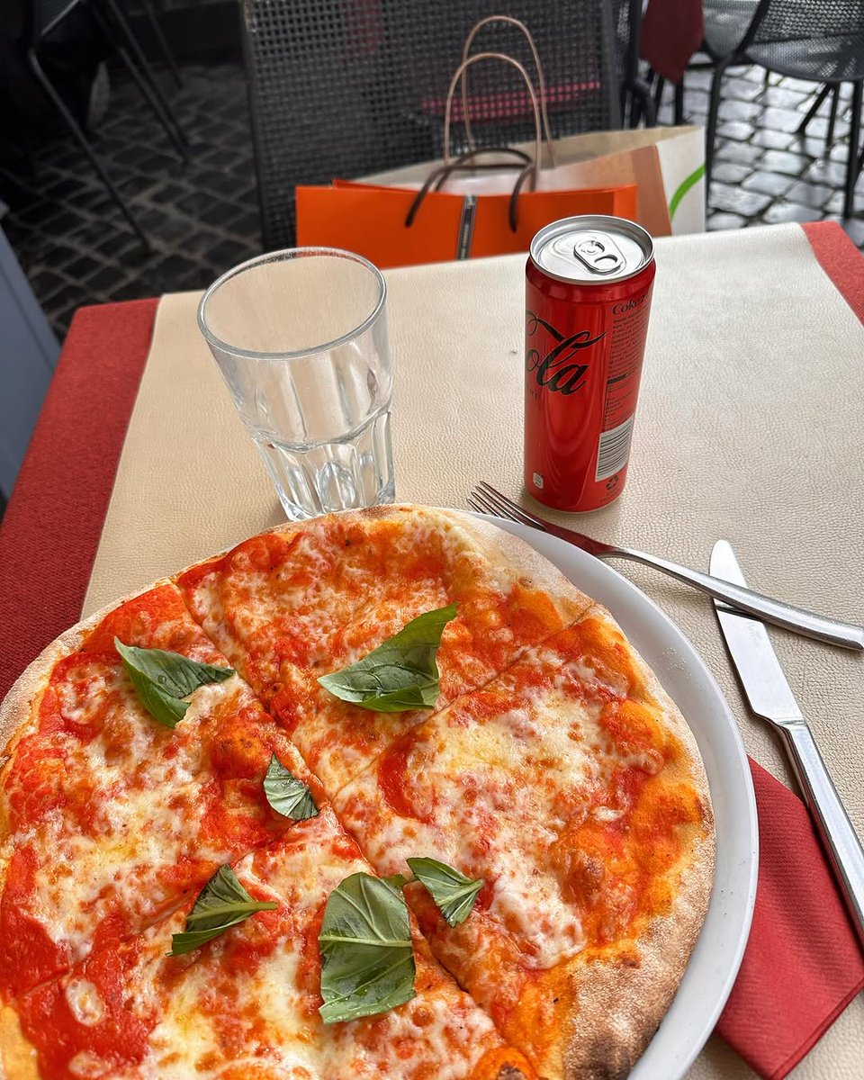 thejfreeny's tweet image. Breakfast because skipping it is a sin 😋