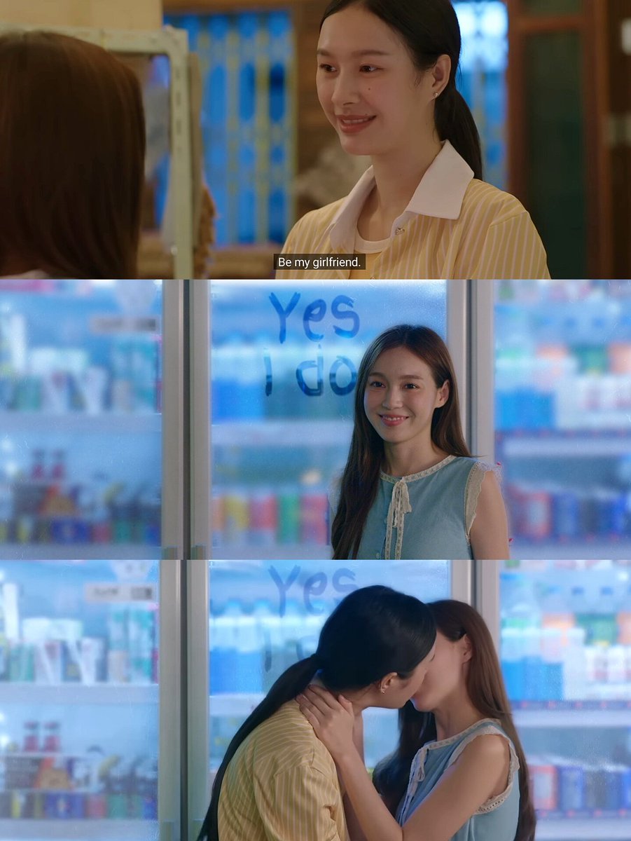 SAPPHlST's tweet image. maewnam writing "yes i do" like wan just asked her to get married instead of being her gf sdksjs #WhaleStorexoxoEP5