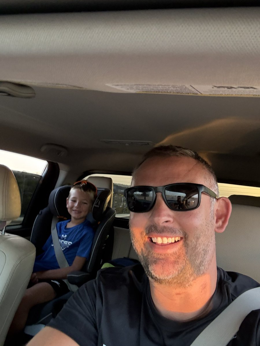CoachGower's tweet image. Find you a place that makes you a better man, a better father, &amp;amp; better coach on &amp;amp; off the field.

Find you a place that has amazing young men, so your son can watch them on &amp;amp; off the field.

Find you a place that your own players, love your own son.

Incredibly blessed!