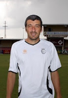 David García Cubillo, Cubillo para las alineaciones, dijo adiós a su etapa como jugador en la <a href="/UBConquense/">UB Conquense</a> en 2012. Visitó La Fuensanta dos temporadas después como entrenador del Puerta Bonita. Me pidió la enciclopedia de la Balompédica. Hoy está en la <a href="/rfef/">RFEF</a> con la sub-14.