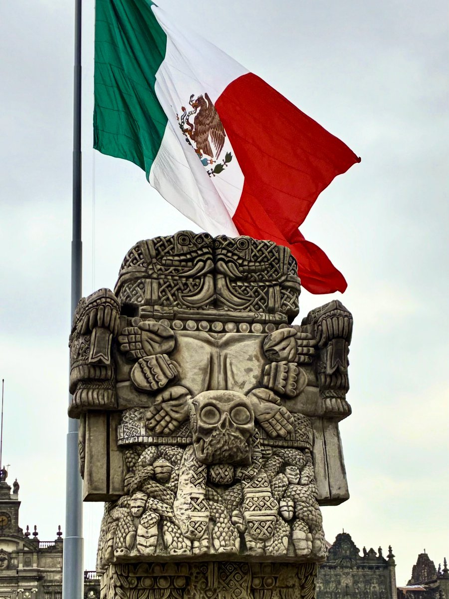 Coatlicue. Una imagen para recordar. 🇲🇽#4T