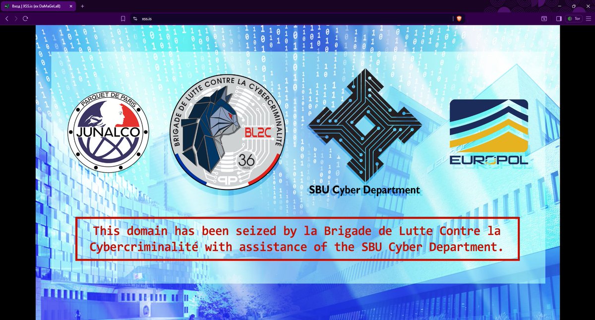 _JohnHammond's tweet image. dayum