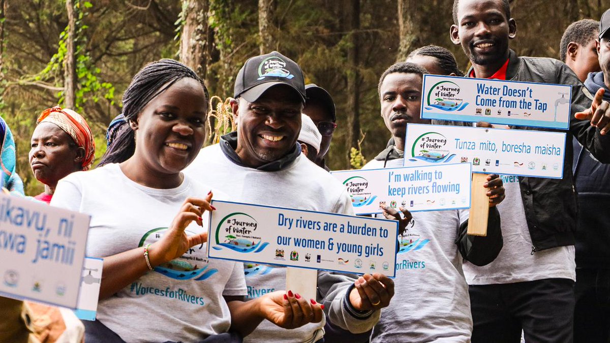 k_iuesa's tweet image. Day 1 of the Journey of Waters .
Journey of waters by @WWF_Kenya and @WWFTANZANIA began today in Tanzania, crossing into Kenya—not as migrants, but as lifelines
Water knows no borders. Neither should our commitment to protect it.
#tunzamitoboreshamaisha
#voices4rivers