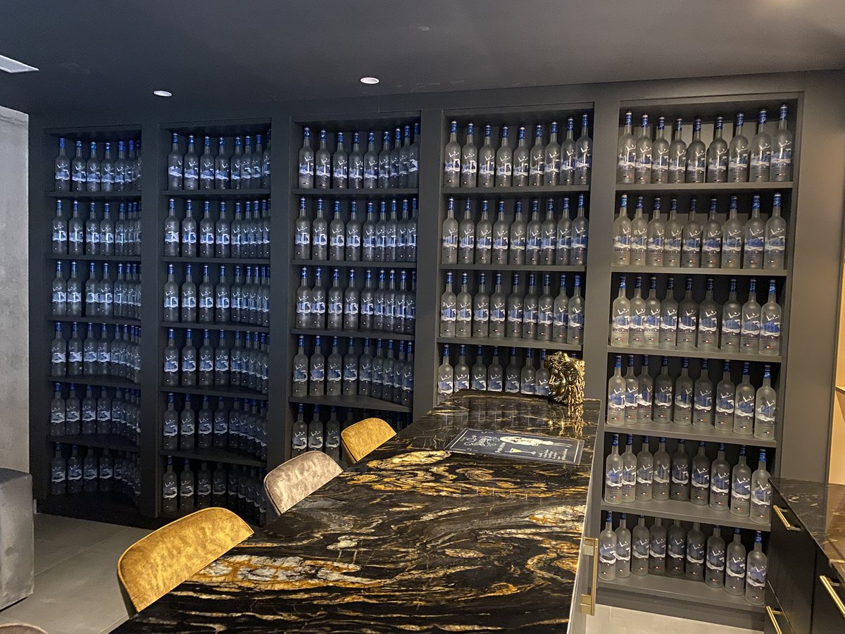 marnip68's tweet photo. Have you seen this @GreyGoose 👌👌majestic https://t.co/QSdnquhX7Y
