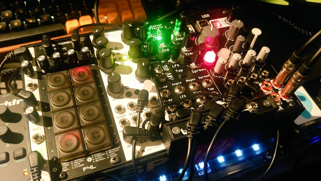 Samuel_S_Purple's tweet image. パッチング完了
L字で気が散らない