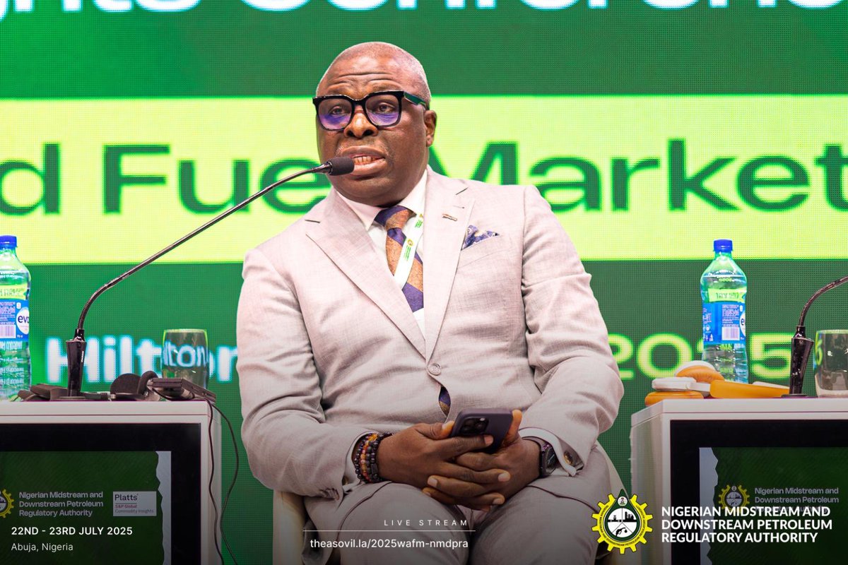 NigeriaGov's tweet image. At #WAFM2025, the panel on “Infrastructure for West African Reference Market Development” featured Anibor Kragha (ARDA), Dr. Abubakar Dantsoho (MD, NPA), Gbite Falade (MD, Aradel Holdings), and Francis Ogaree (ED-HPPITI, NMDPRA), moderated by Ademola Adigun.
Their dialogue…