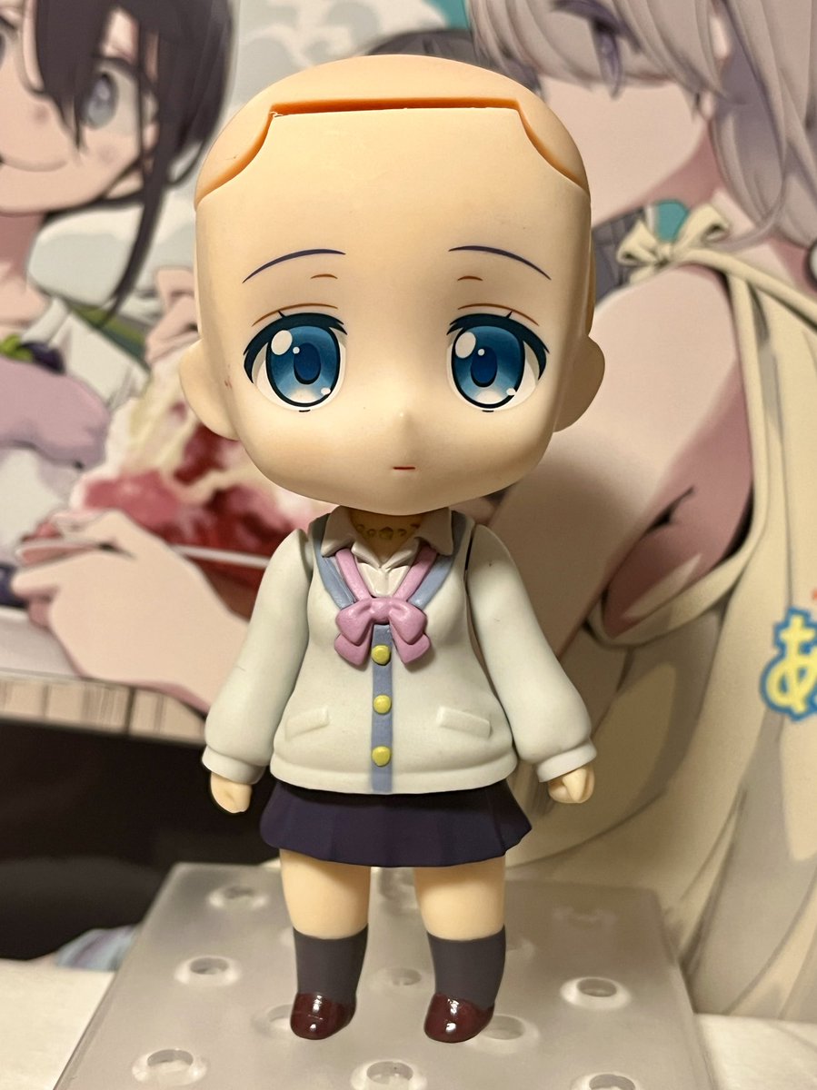 tomorin2239's tweet photo. #カスタムねんどろいど #敷島桜子 編 おまけ2
カスタムの前後比較
←after  before→
坊主頭からの華麗なるチェ〜ンジ😂 🤣
#mono 
#ねんどろいど https://t.co/Ybre8mS5TV