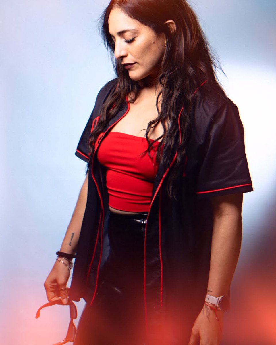 Raquelwalker's tweet image. Bored