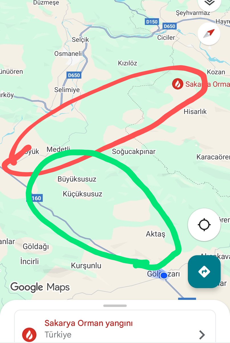 keskinismail's tweet photo. Adapazarı ve Bilecik'te yaklaşık 3 haftadır yanmayan yer kalmadı.
Şu an yanan yerleri haritada işaretlemeye çalıştım.
Yangın, kırmızı ve mor yerlerde.
Medetli boşaltılmış, Üyük için sürekli yardım isteniyor.
Eğer yangın yeşille işaretlediğim ovaya taşarsa felaket... https://t.co/ipHS8BEt2t