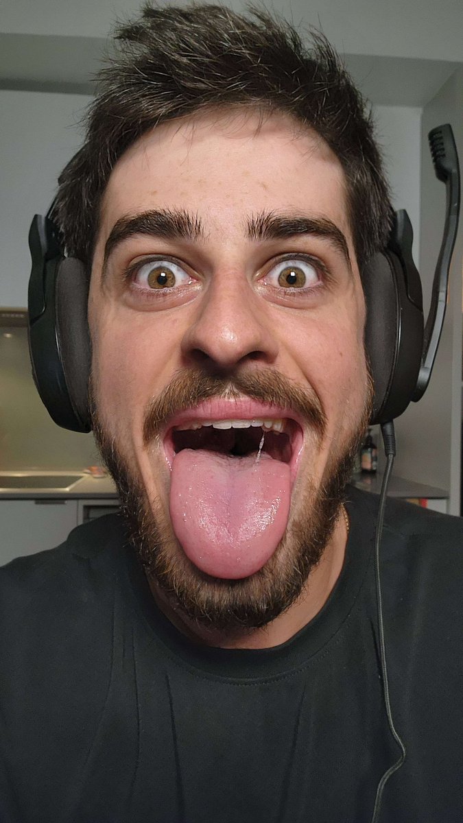 pihur0's tweet photo. ken clash royal https://t.co/SWjUxHdUfx