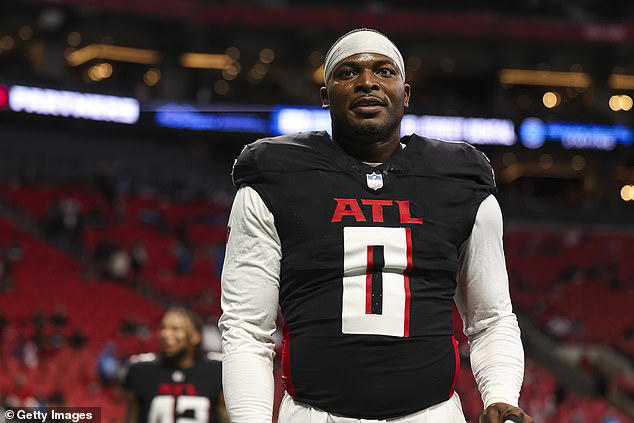 Georgia native Lorenzo Carter has announced his retirement from the NFL. 

Carter led Norcross High School to a state championship his senior year, went on to play at UGA, and then later spent 3 seasons with the Falcons. 🙌