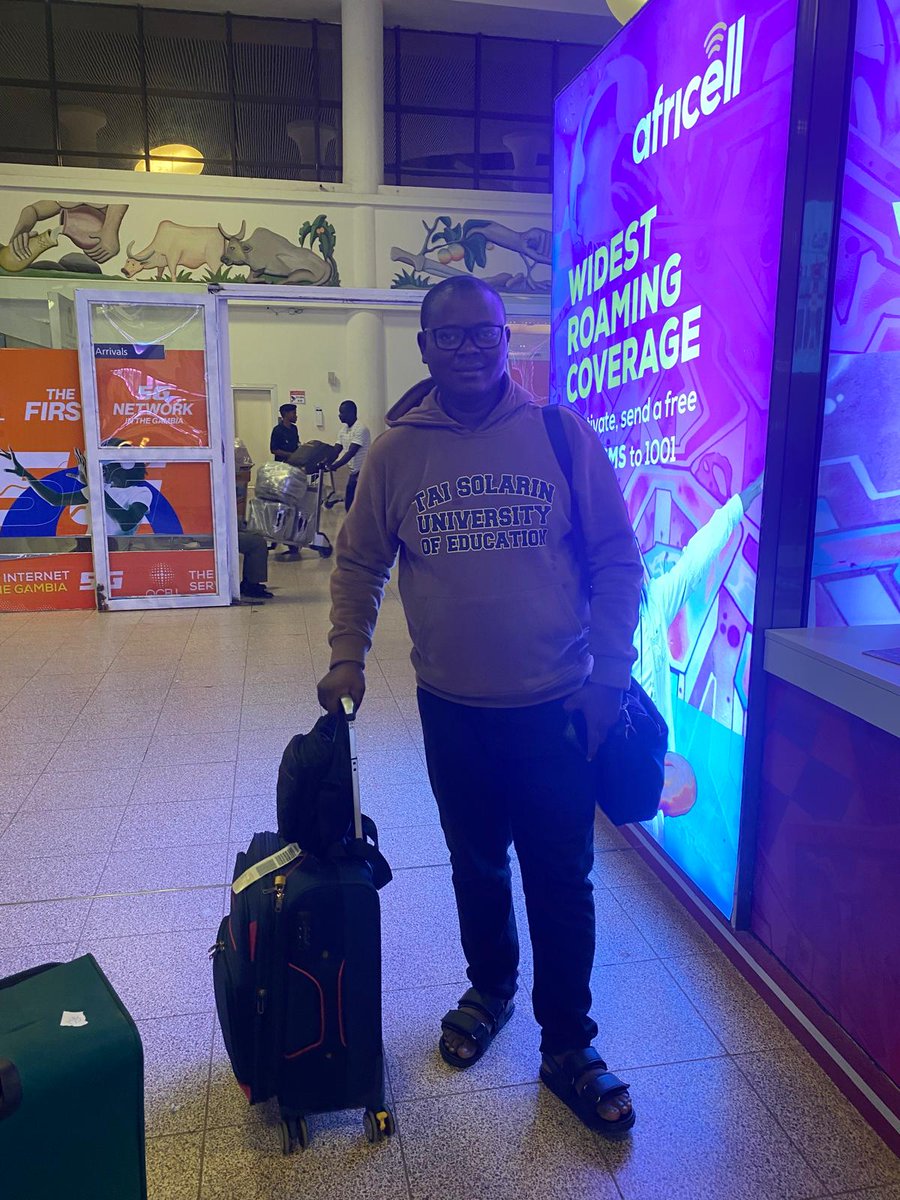 isholabaryor's tweet image. Even across borders... TASUED merch hits differently.
It's more than a sweatshirt. It's heritage. It's home.
🎓 Tai Solarin University of Education...the premier & preferred federal varsity of Education.
DM @1105label via Instagram to order yours directly.
#TASUED #TASFUED
