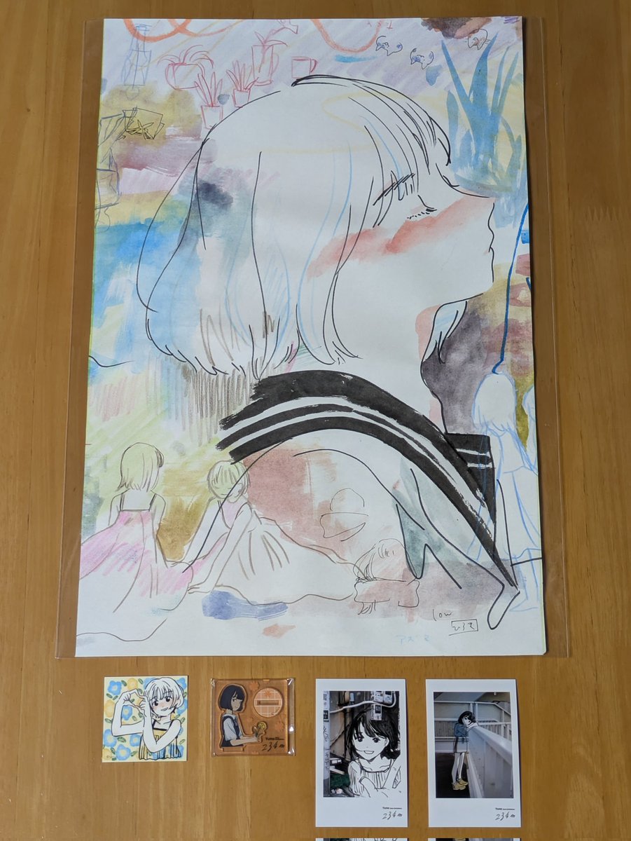 Night_Journey46's tweet image. 2025.07.21 @ space caiman kanda
ゆの個展『234m』
色鉛筆・ペン・水彩・墨などあらゆる画材を用いてアナログイラストを描くゆの先生の個展。ロール紙に描いたドローイングの好きな部分を切り取って購入できる試みが新鮮で、実際に描いてるところも拝見できました。
購入した作品、大切に飾ります!