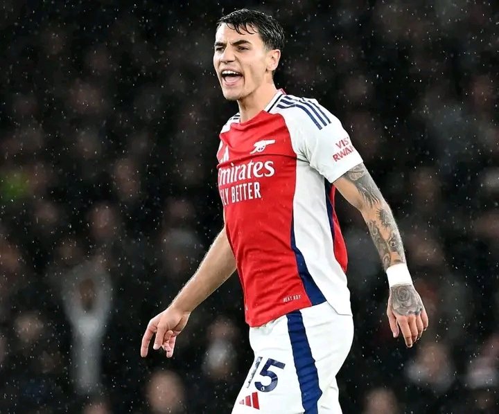 Eddieug10Ug's tweet image. Jackob Kiwior with that assist, I love how he's growing confidence day and day 💪.