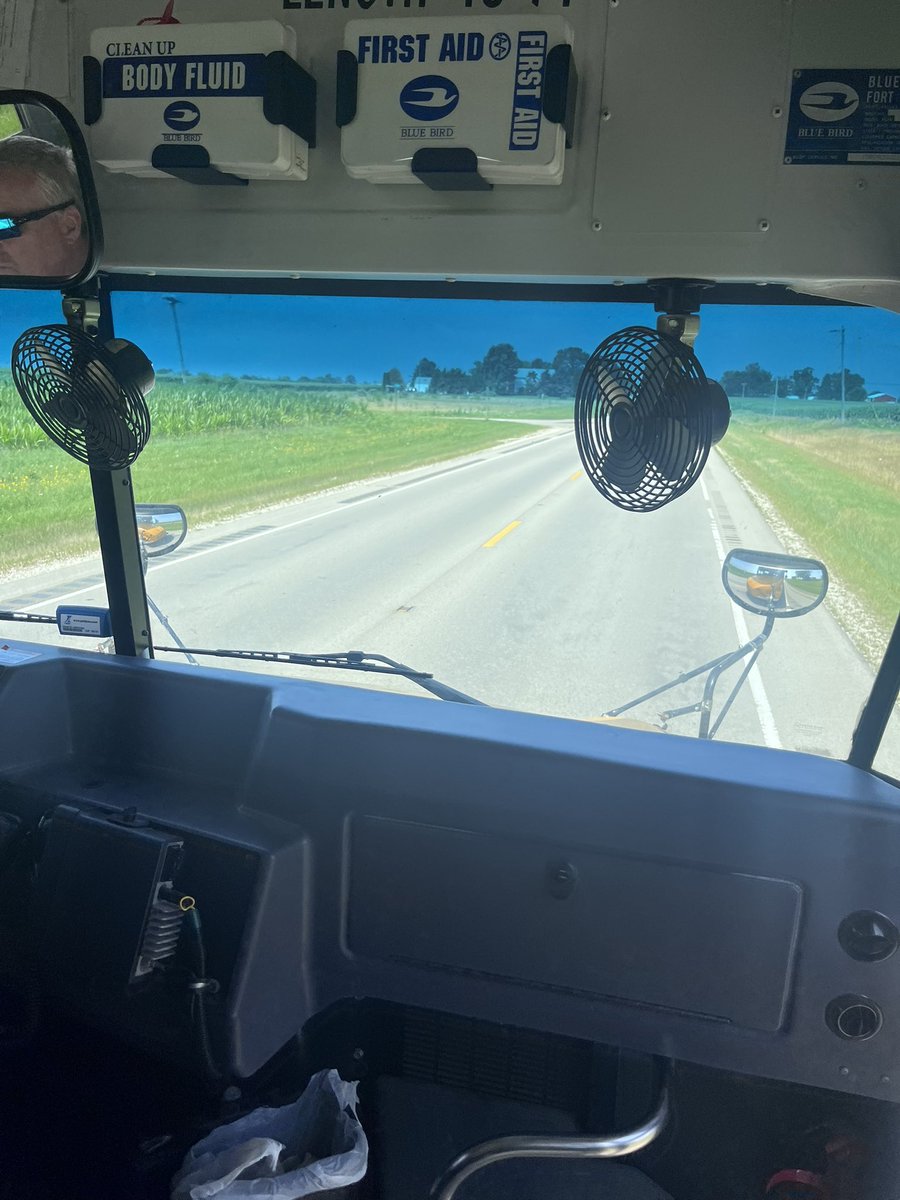 SCNFBOFFICIAL's tweet image. 🛫 wheels up! @SCNFBplayers are @NIU_Football bound! Cannot wait to put the capstone on our great summer !
True North 🧭 @scn4th_Phase