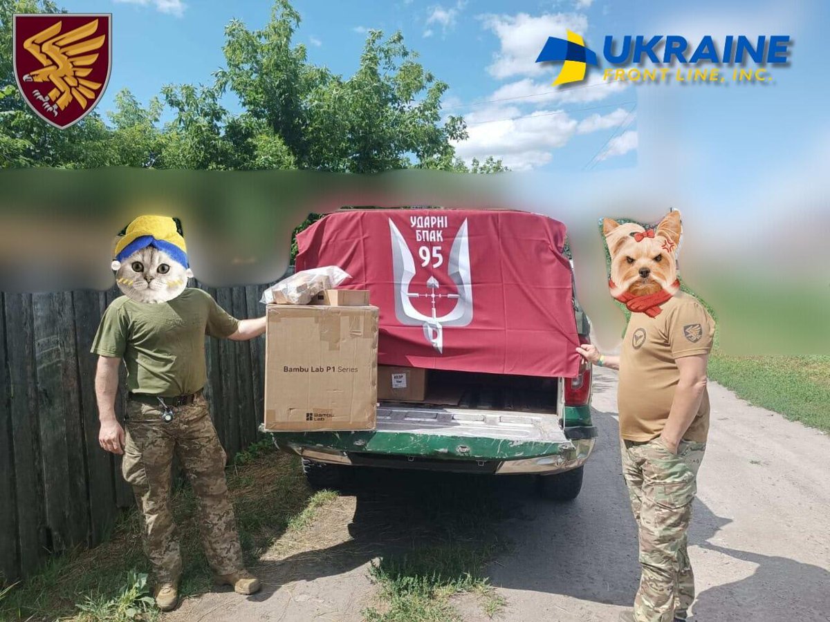 uafrontline's tweet image. We've been lax about posting photo reports. Here's a bit of the backlog.
🖨️ A 3D printer for the 95th
⚕️ SEAL hemostatic spray for 17th SOF
🛏️ Camp beds for 214th "OPFOR"
⚡️Solar panels and a generator to power a GUR team's delicate electronics
You've given them manufacturing…