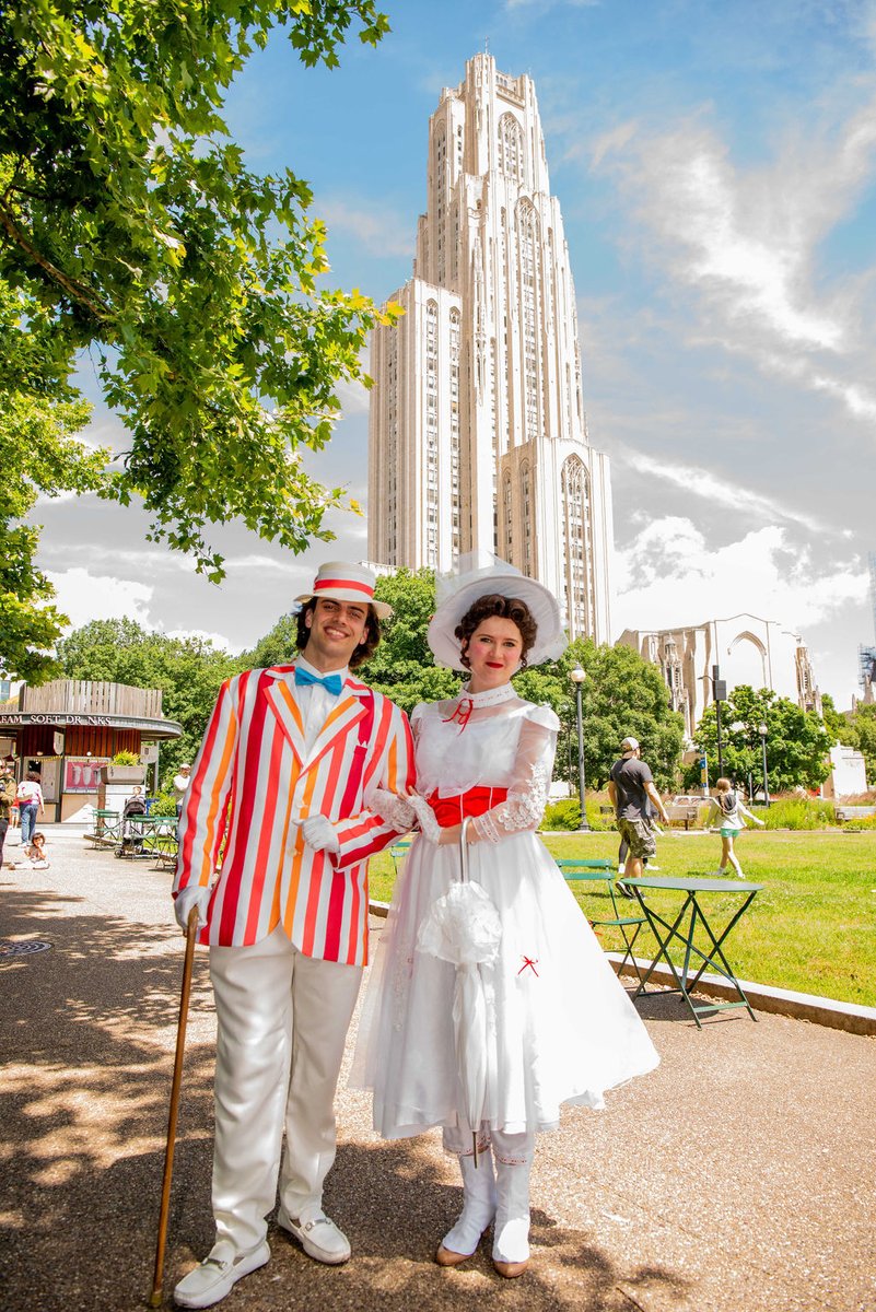 pittsburghparks's tweet image. 🎠 Calling all carousel enthusiasts! Friday (July 25) is National Carousel Day, which means an entire day of FREE rides on the PNC Carousel in Schenley Plaza! 🎉 But that’s not all—a special guest appearance from Mary Poppins and Bert ☂️🧹 will make the day extra magical. ✨…