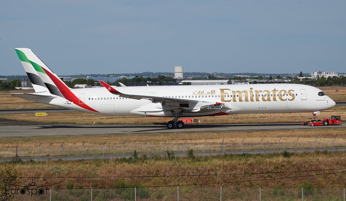 cliper31's tweet image. Toulouse Blagnac plane spotting July 22th #airbus #avgeek #aviationdaily #planespotting #Airbusa350 @Airbus #A320neo