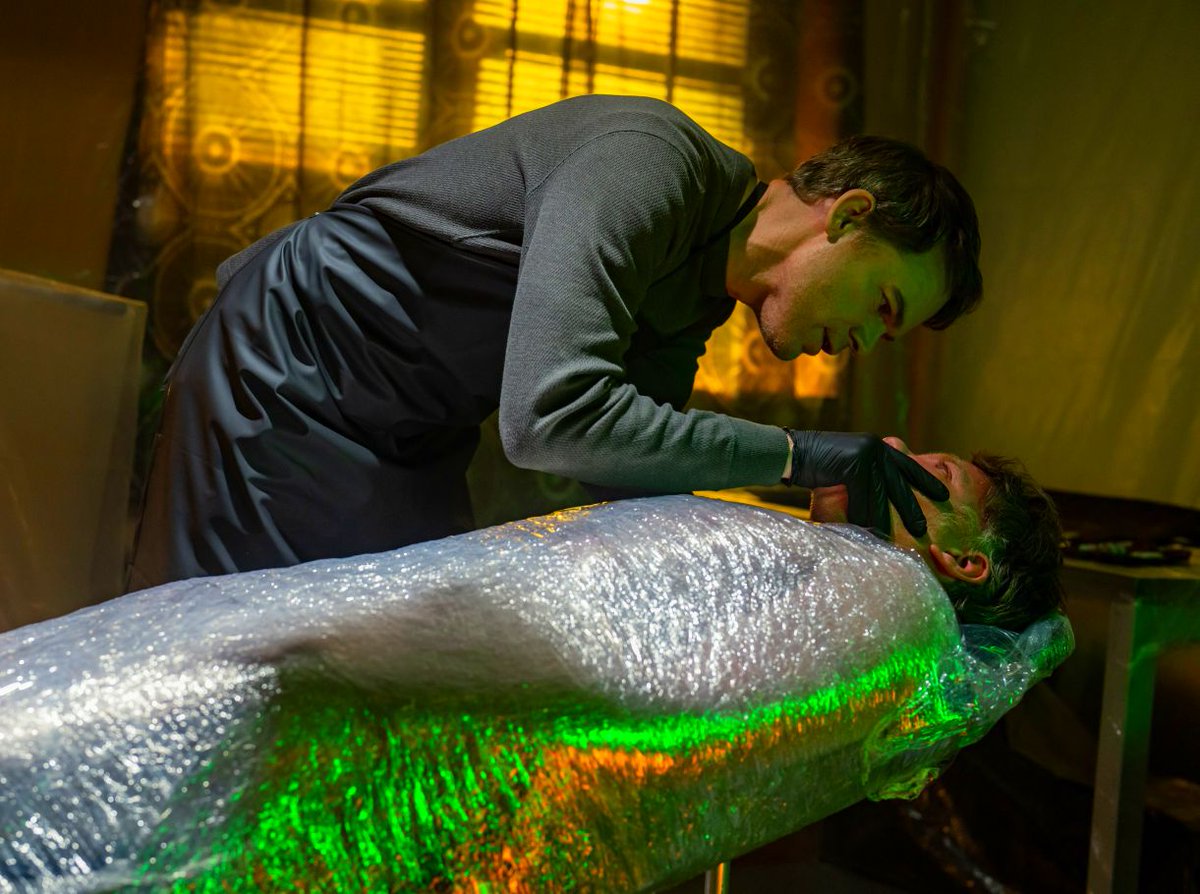 DexterDaily's tweet image. A tightly paced episode that hits every mark and operates at full throttle. 🩸
Dexter: Resurrection Season 1 Episode 3 – "Backseat Driver" Review & Breakdown dexterdaily.com/2025/07/backse…
#DexterResurrection #Dexter