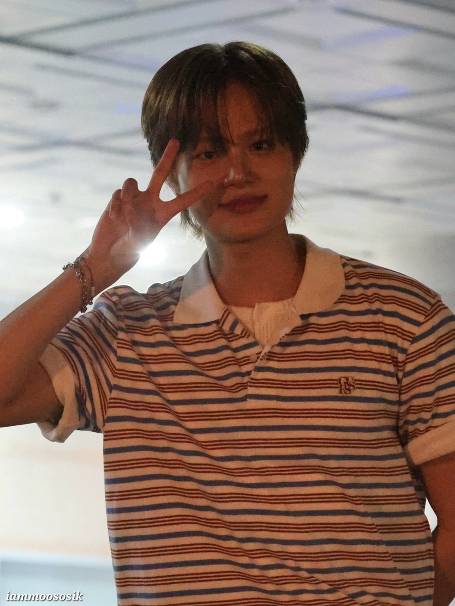 무* ੈ⭐ tweet media