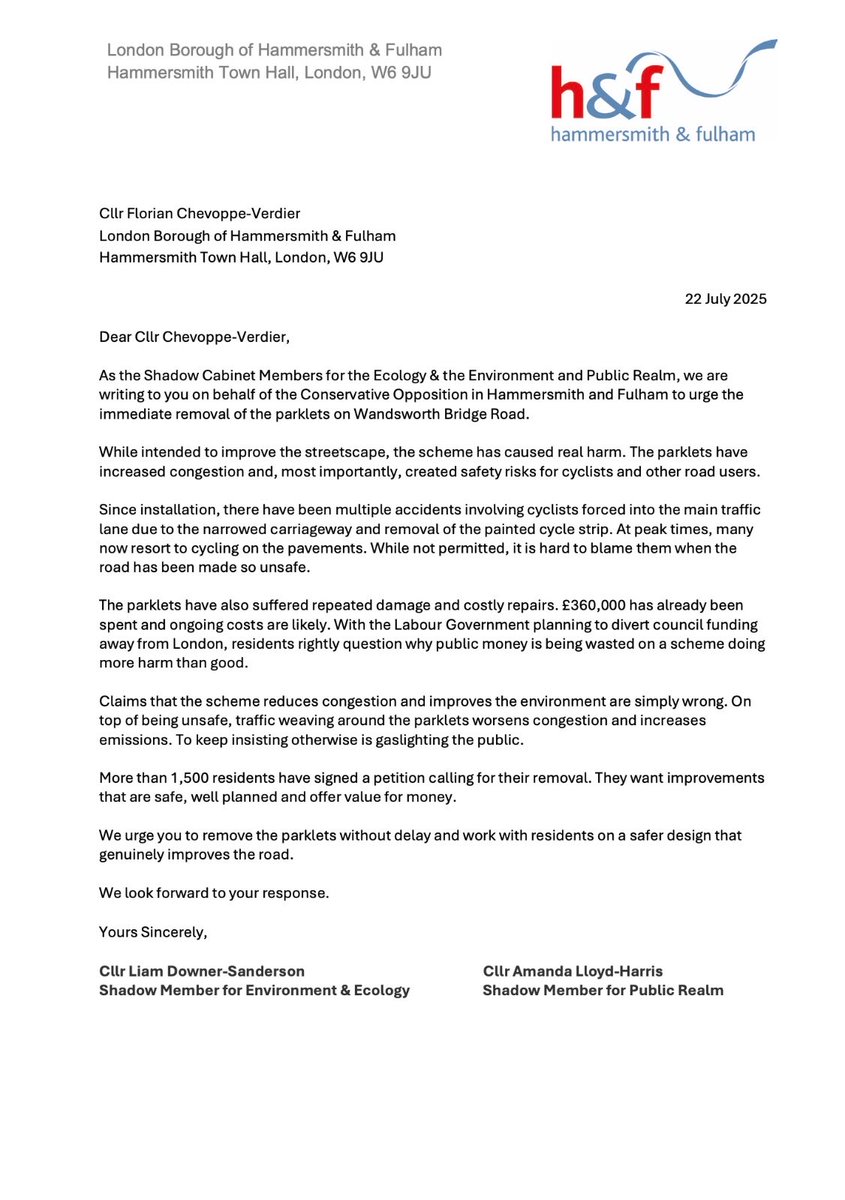 CameraTraffic's tweet image. Following @Trey_CS defection to @wcl_greenparty it will be interesting to read @FlorianCheVerdi response to this letter. Will he acknowledge that the WBR parklets are dangerous and stupid or will he keep to the dictates of @StephenCowan