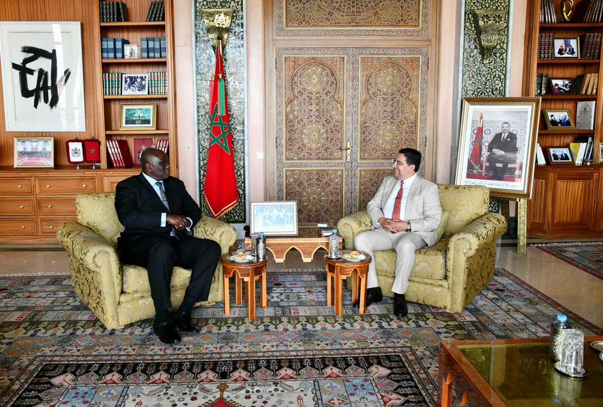 El Sr. Nasser Bourita recibió hoy al nuevo Ministro de Asuntos Exteriores, Cooperación Internacional y Gambianos en el Extranjero de la República de Gambia, Sr. Sering Modou Njie. Fructífero intercambio que pone de relieve la solidez de los vínculos fraternales entre ambos países