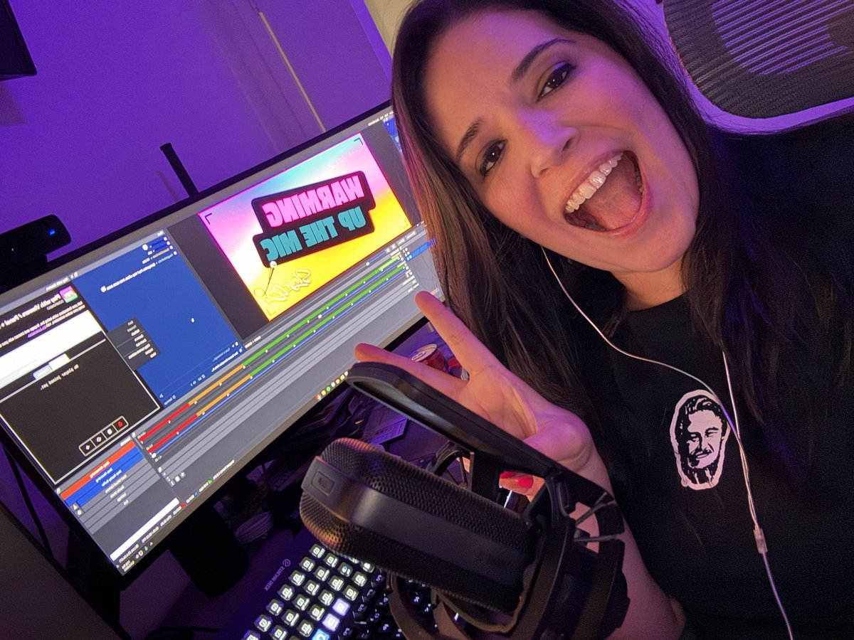 SingrLisa's tweet image. Adulting is hard. Streaming is my escape.
If you need a little joy in your day, my streams are open to you. 🎮💜
twitch.tv/singerlisa