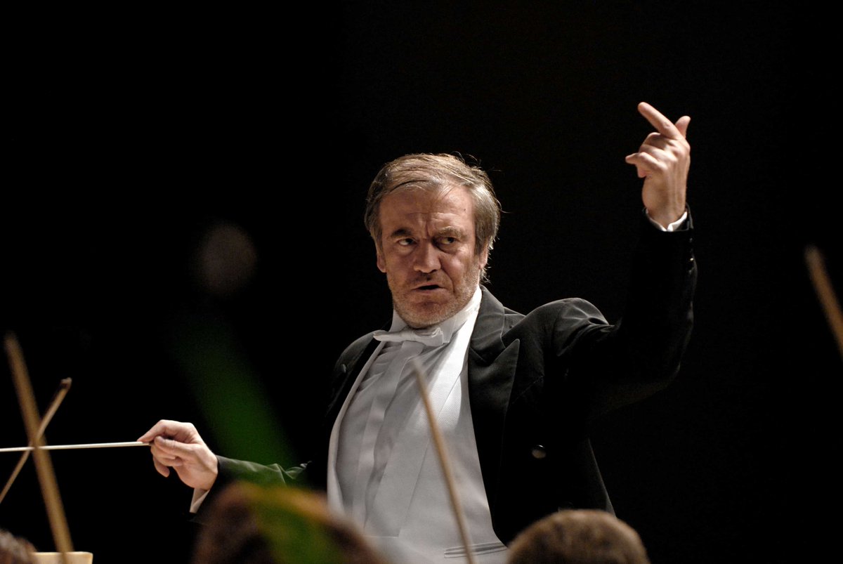 StanFranks3's tweet image. Valery Gergiev is cancelled worldwide because he supports Putin. Andras Schiff denounces democratically elected Viktor Orban and no-one expresses any outrage. Double standards !