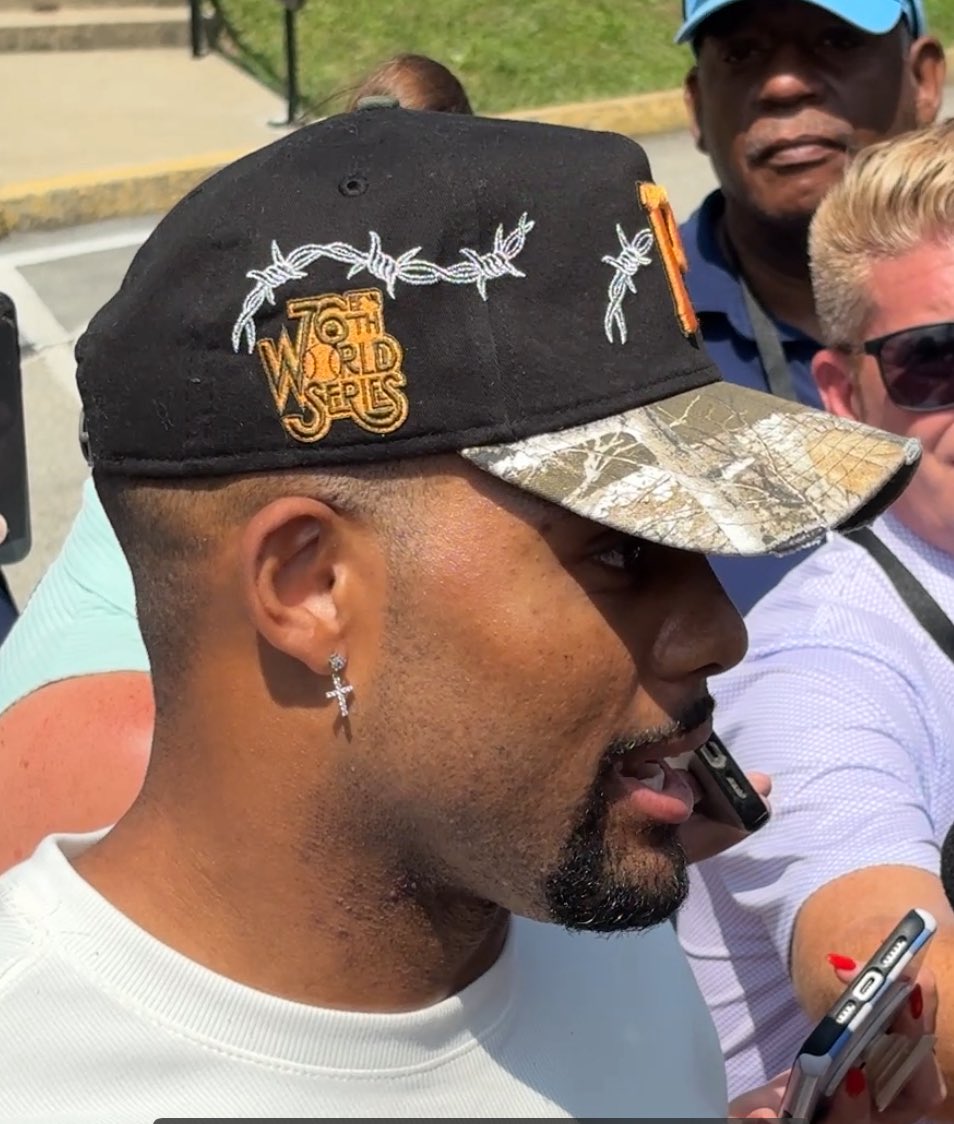 C_AdamskiTrib's tweet image. Safety Juan Thornhill is new to Pittsburgh - but he already has a sweet Pirates hat