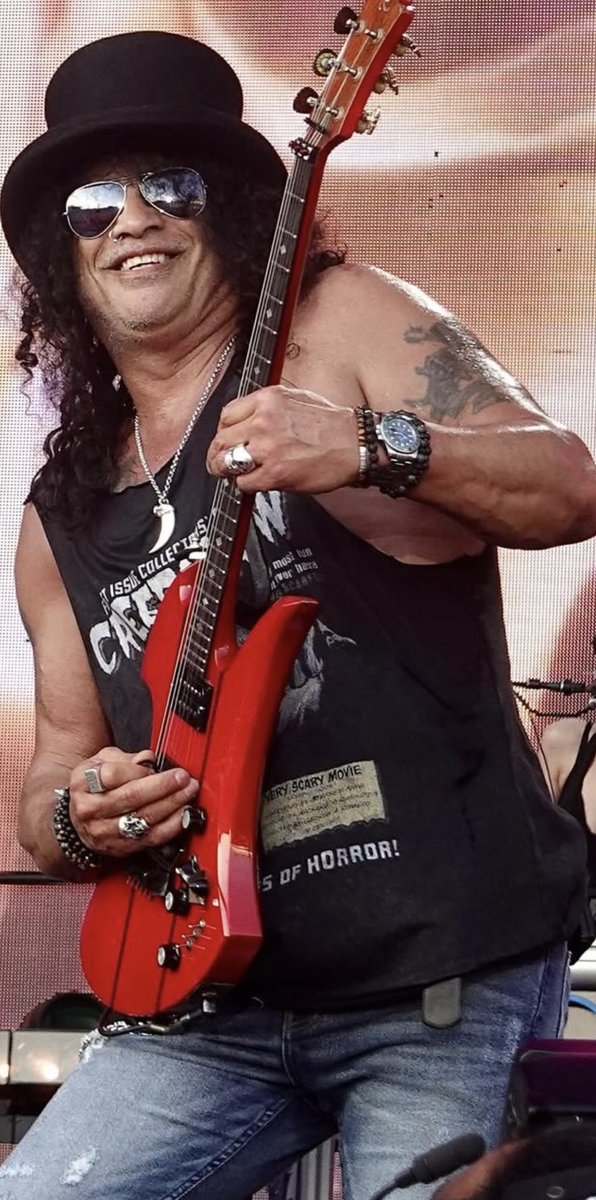 Happy f*cking 60th Birthday to the hottest guy ever 😍🤘🏽 #Slash #HappyBirthday