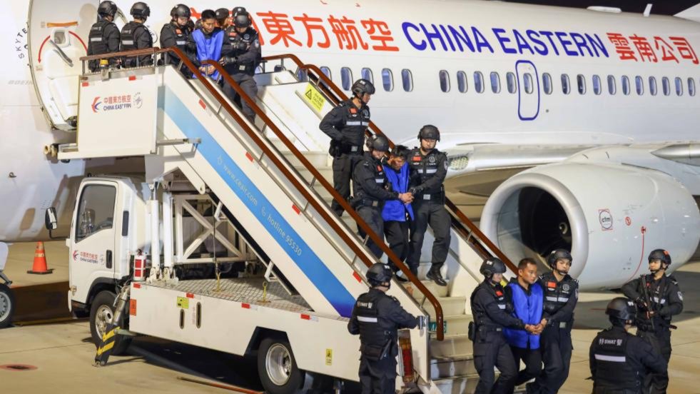 ChineseEmbinUS's tweet image. ☎️Chinese police cracked 1.739 million #telecomfraud cases and arrested 366,000 suspects, including 3,442 major financiers and core members of crime groups, during the 14th Five-Year Plan period (2021-2025).