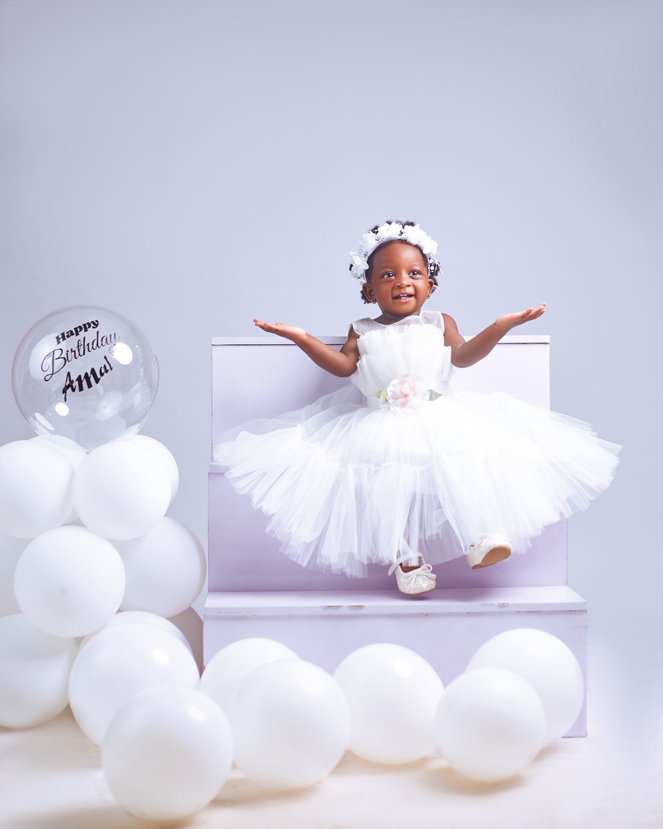 MoryamOlapade's tweet image. Yes, I Photograph babies even tho it’s not my major niche. I document them so well. If you are in the city of Abeokuta, book us today for studio and homeshoot.🙏🤗