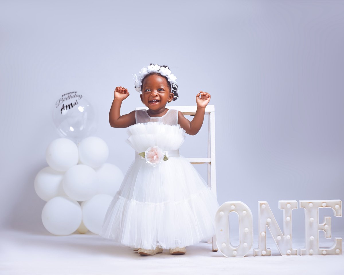 MoryamOlapade's tweet image. Yes, I Photograph babies even tho it’s not my major niche. I document them so well. If you are in the city of Abeokuta, book us today for studio and homeshoot.🙏🤗