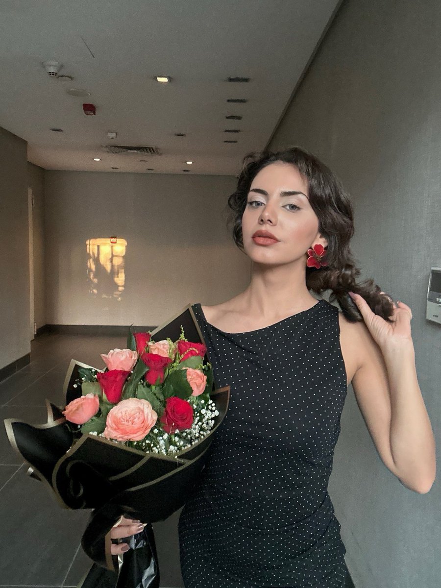 Nisa Çaydan tweet media
