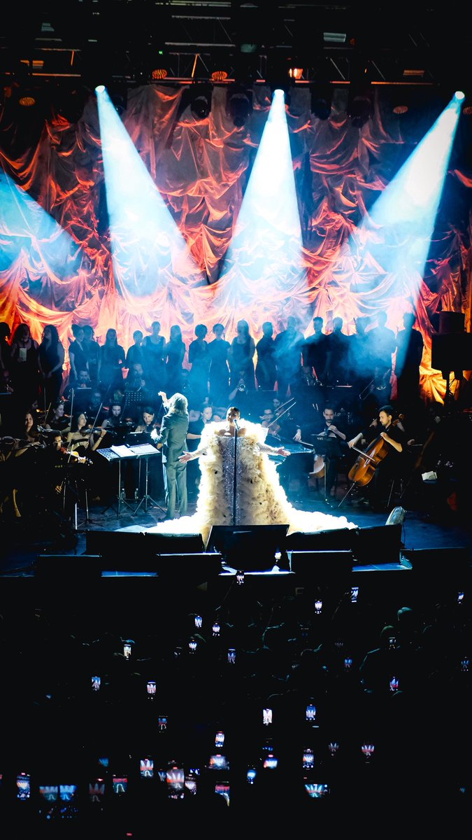 Hala etkisindeyim…🌹