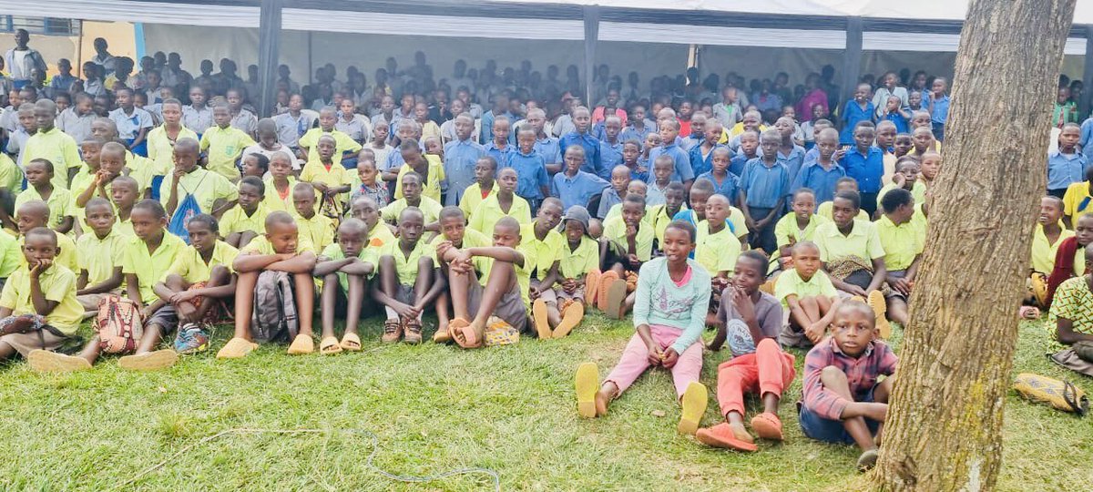 Uyu munsi, mu Mirenge yose y’Akarere hatangijwe gahunda Intore mu biruhuko igamije kwita ku bana n'urubyiruko bari mu biruhuko, ku nsanganyamatsiko igira iti “Ubuzima bwiza, agaciro kanjye”. 

Abana n’urubyiruko bari hagati y’imyaka 10 na 24 ni bo bazitabira iyi gahunda.
