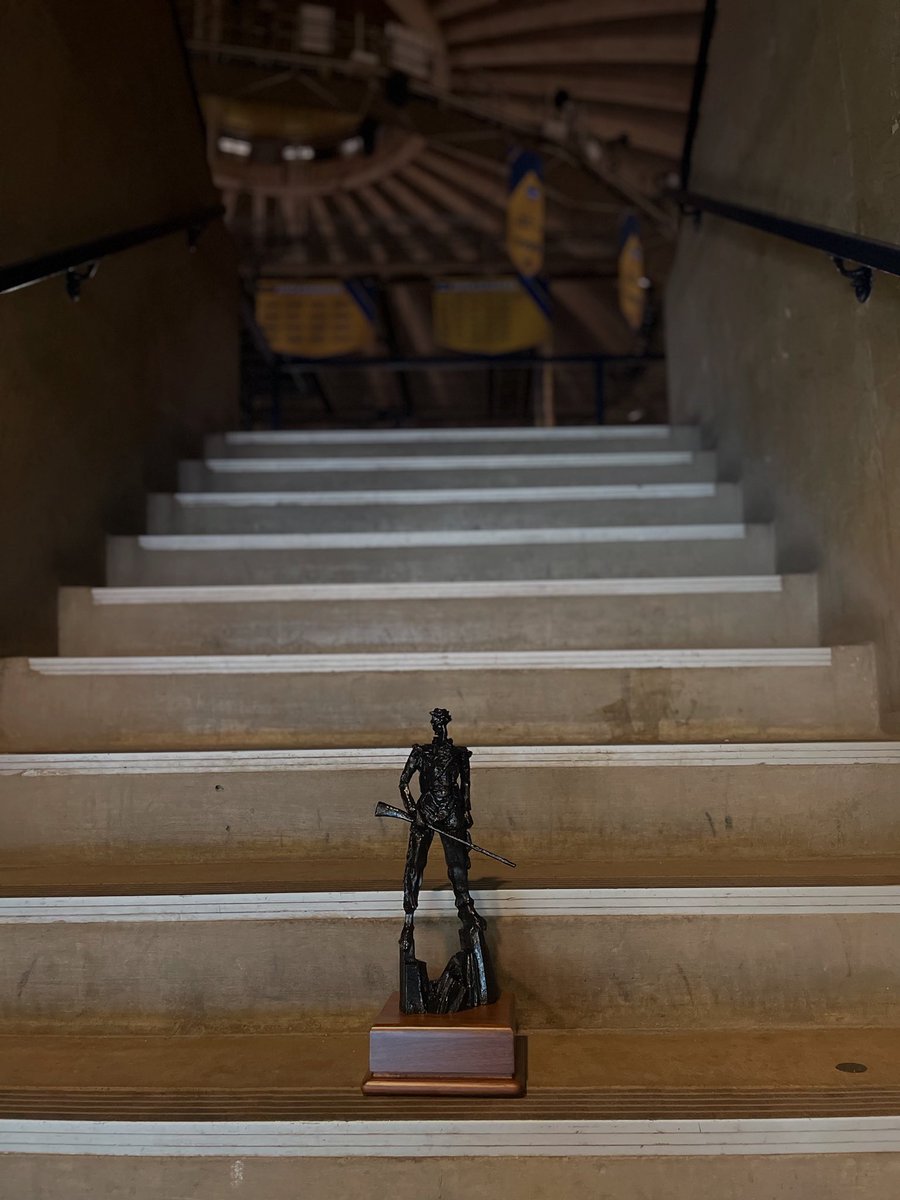 WVU_MAC's tweet image. Mountaineer Statue Challenge!
Think you know your way around campus? Drop a comment below with where you think this Mountaineer statue is located 👆 and you could win a prize! 🎁
Let the guessing begin—Let’s Go Mountaineers! 💛💙