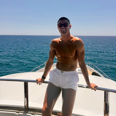 IRequee's tweet image. #NeuesProfilbild